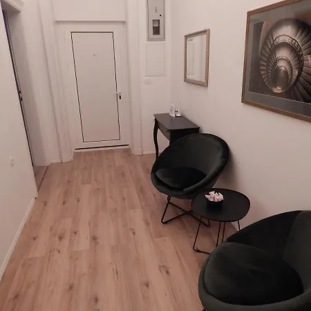 Gold And Guest house Rijeka